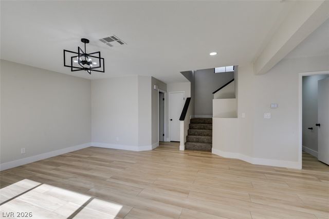 5836 Cinnabar Avenue, Las Vegas, NV 89110
