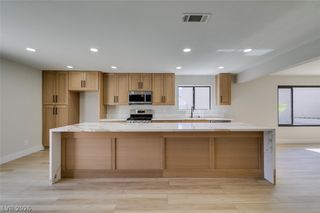 5836 Cinnabar Avenue, Las Vegas, NV 89110