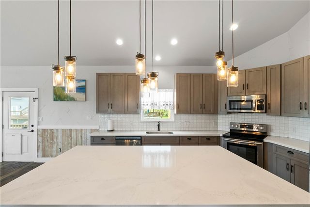 158 Beach View, Port Aransas, TX 78373