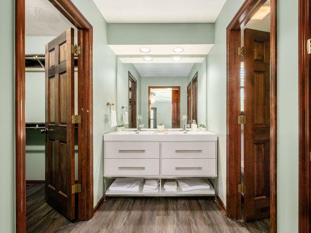 613 Valley Wood Court, Westerville, OH 43081
