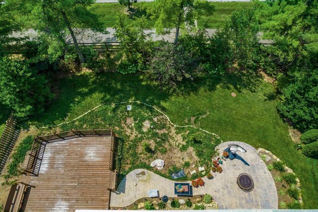 613 Valley Wood Court, Westerville, OH 43081