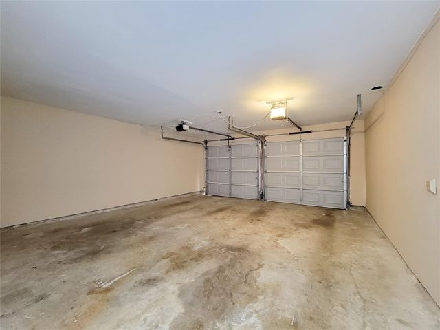 6302 1st Street, Bellaire, TX 77401