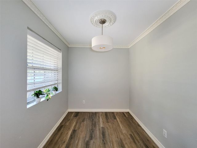 6302 1st Street, Bellaire, TX 77401