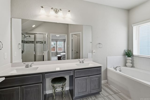 8411 Percheron, San Antonio, TX 78254