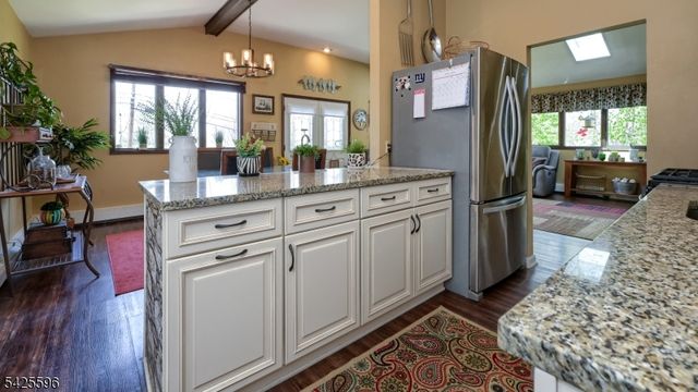 16 Forest Ter, Wayne Twp., NJ 07470