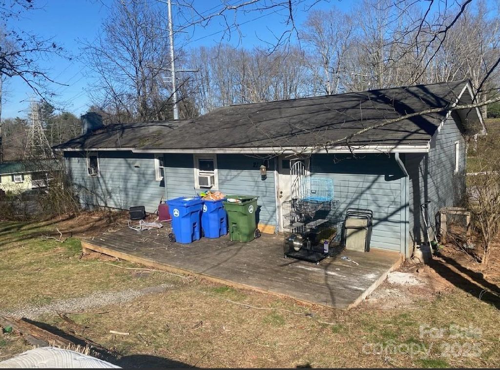 21 Azalea Road, Arden, NC 28704