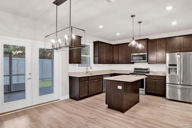 4809 Fish Hawk Ct, Pensacola, FL 32507