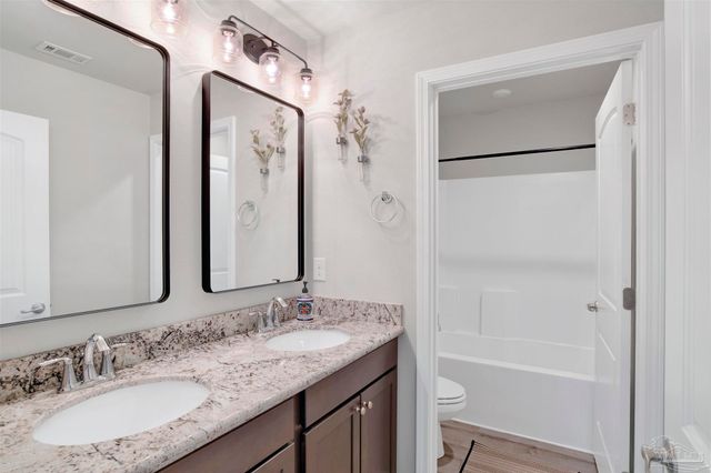 4809 Fish Hawk Ct, Pensacola, FL 32507