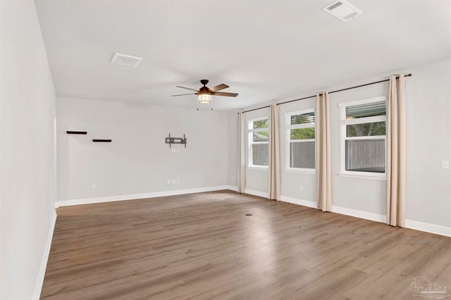 4809 Fish Hawk Ct, Pensacola, FL 32507