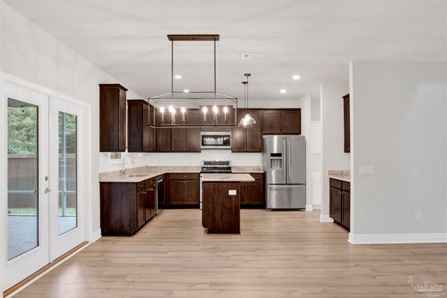 4809 Fish Hawk Ct, Pensacola, FL 32507