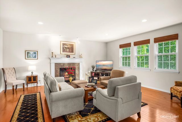 2521 Lyman Loop, Yorkville, IL 60560