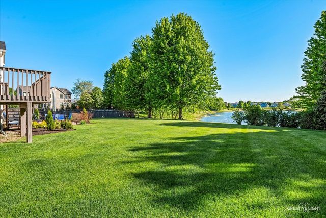 2521 Lyman Loop, Yorkville, IL 60560