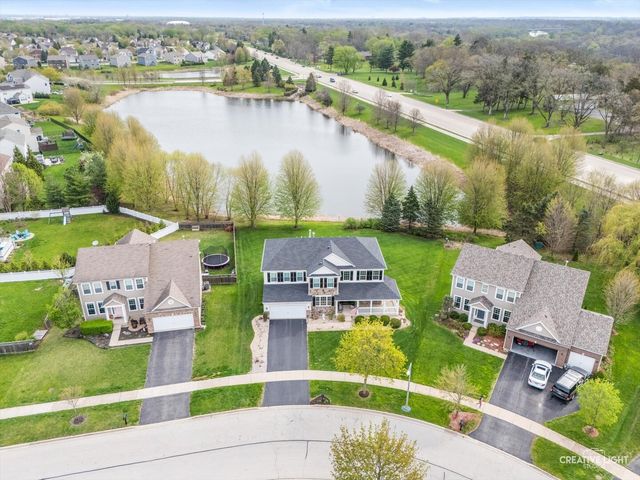 2521 Lyman Loop, Yorkville, IL 60560