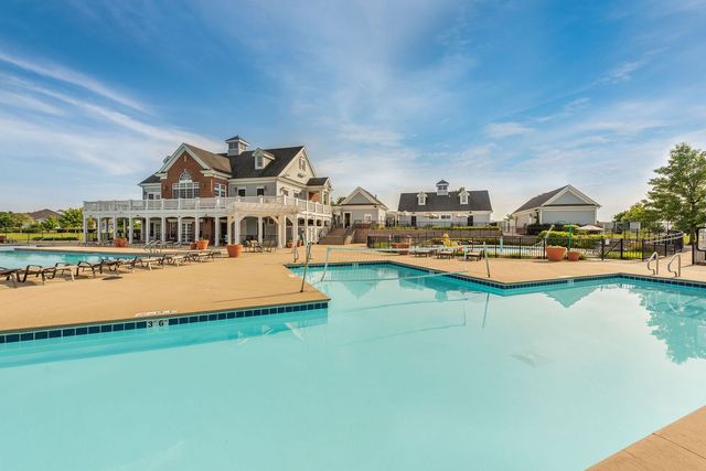 2521 Lyman Loop, Yorkville, IL 60560