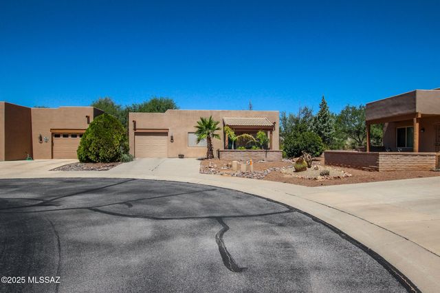 3870 S Calle Viva, Green Valley, AZ 85614