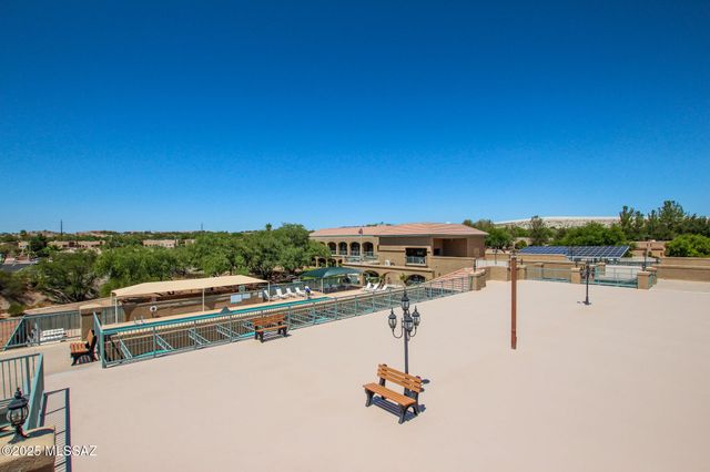 3870 S Calle Viva, Green Valley, AZ 85614