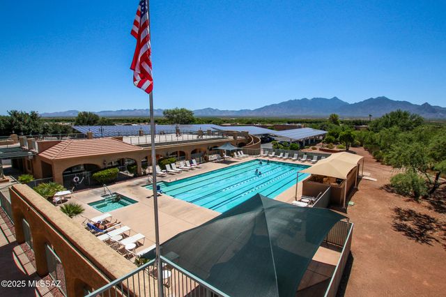 3870 S Calle Viva, Green Valley, AZ 85614