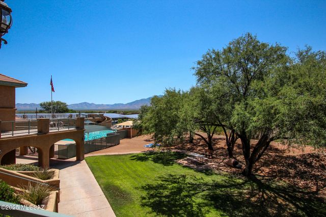 3870 S Calle Viva, Green Valley, AZ 85614