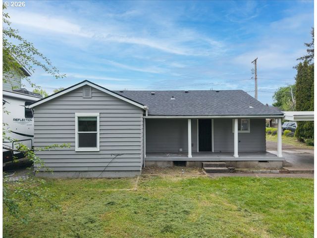 3588 SISTERS VIEW Ave, Eugene, OR 97401