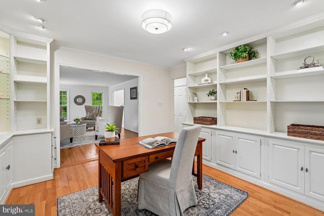 11732 STUART MILL RD, Oakton, VA 22124