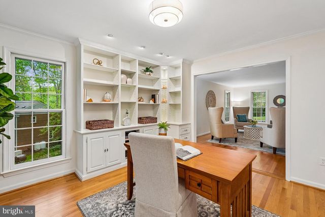 11732 STUART MILL RD, Oakton, VA 22124