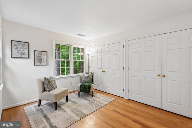 11732 STUART MILL RD, Oakton, VA 22124