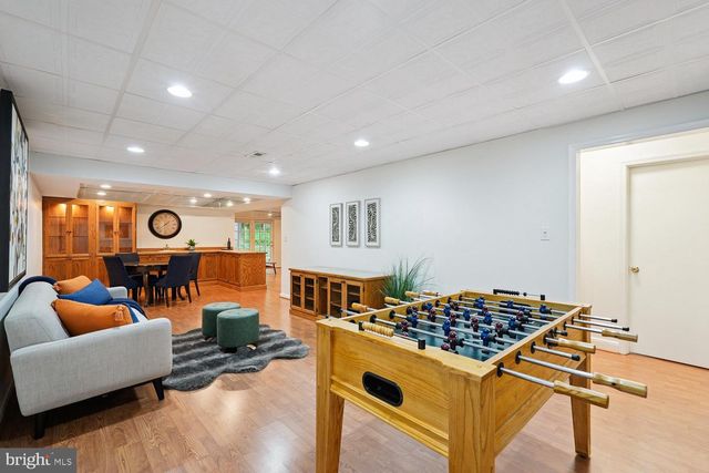 11732 STUART MILL RD, Oakton, VA 22124