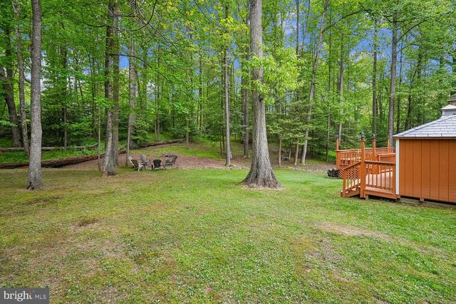 11732 STUART MILL RD, Oakton, VA 22124