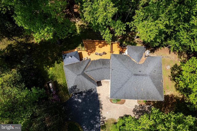 11732 STUART MILL RD, Oakton, VA 22124