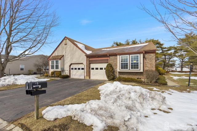 145 Concordia Circle A, Monroe, NJ 08831