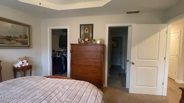 6726 Woods Mill Dr, Louisville, KY 40272