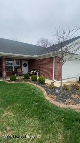 6726 Woods Mill Dr, Louisville, KY 40272