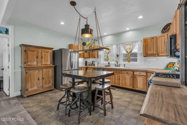 896 E Chalk Creek Road, Coalville, UT 84017