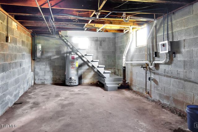 832 Stanley Valley Road, Rogersville, TN 37857