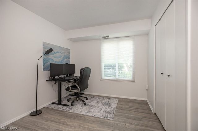 8507 N Akins 102, North Royalton, OH 44133