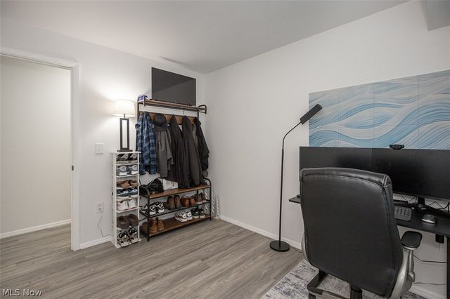 8507 N Akins 102, North Royalton, OH 44133