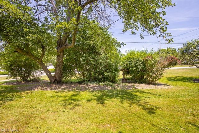 8507 N Akins 102, North Royalton, OH 44133