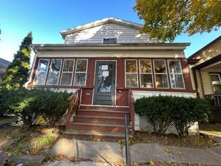 716 Wilcox Street, Joliet, IL 60435