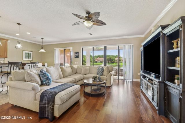 13565 ISLA VISTA Drive, Jacksonville, FL 32224