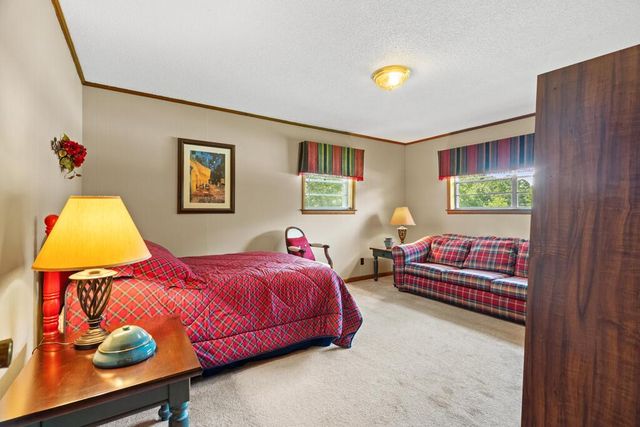 1590 NE Pleasant Grove Drive, Dalton, GA 30721