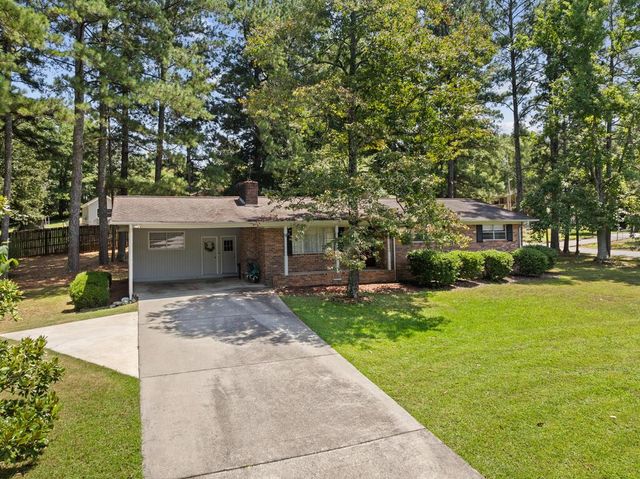 1590 NE Pleasant Grove Drive, Dalton, GA 30721