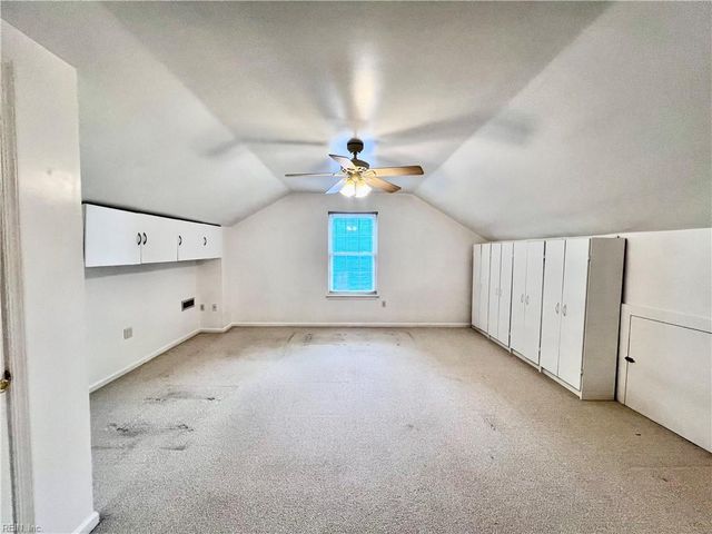 312 Tarneywood DR, Chesapeake, VA 23320