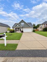 3600 Crosswinds Drive, Hope Mills, NC 28348