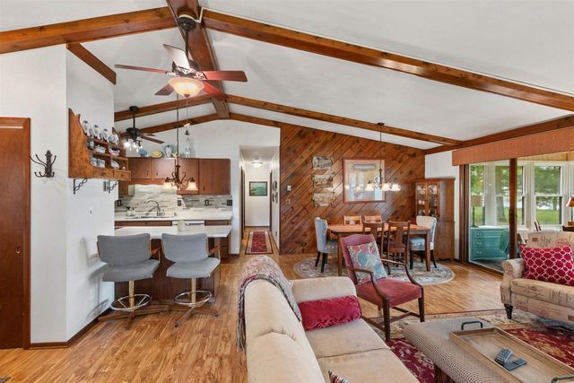 N9291 WHITE BIRCH LANE, Neshkoro, WI 54960