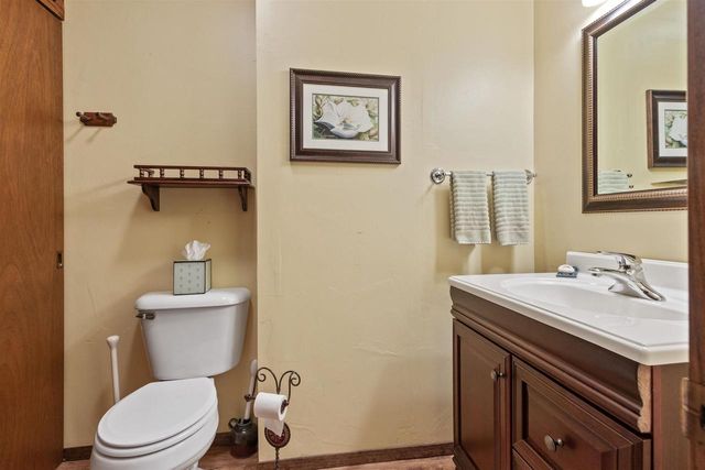 N9291 WHITE BIRCH LANE, Neshkoro, WI 54960