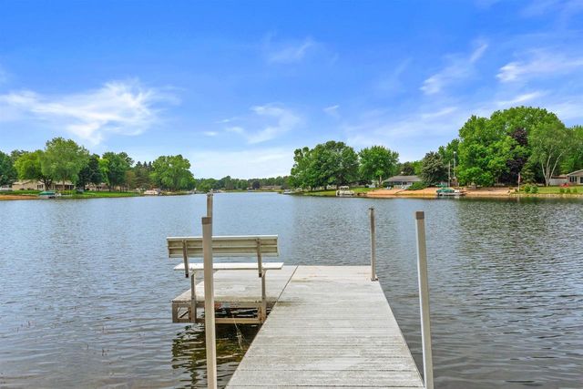 N9291 WHITE BIRCH LANE, Neshkoro, WI 54960