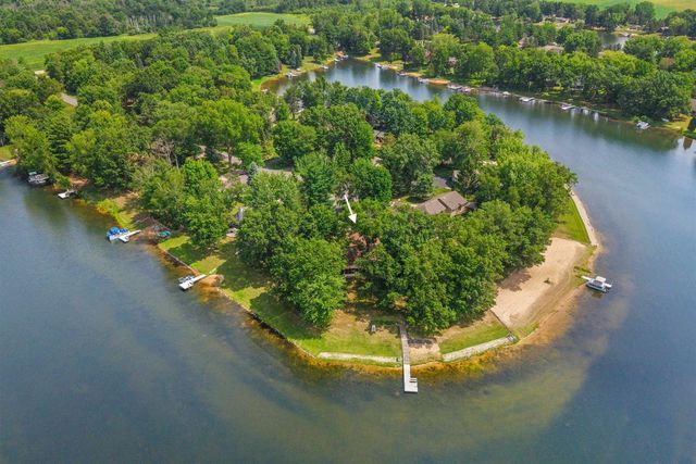 N9291 WHITE BIRCH LANE, Neshkoro, WI 54960