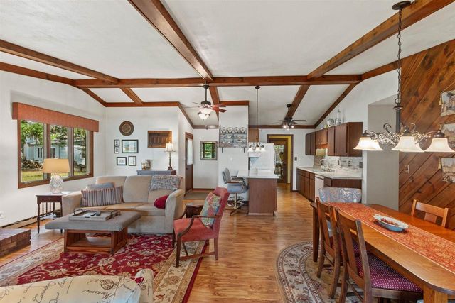 N9291 WHITE BIRCH LANE, Neshkoro, WI 54960