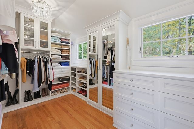 457 Hanlon Rd, Holliston, MA 01746