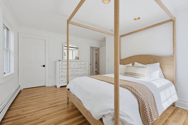 457 Hanlon Rd, Holliston, MA 01746